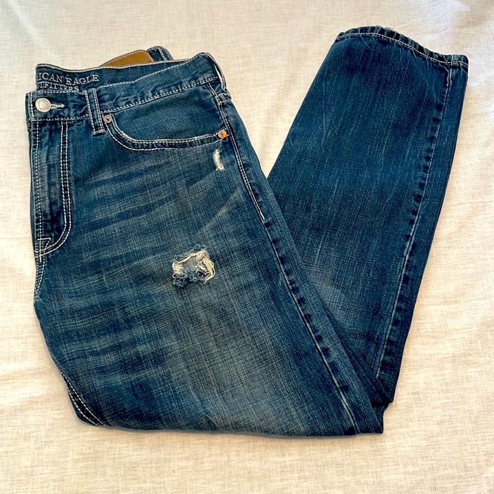 AMERICAN EAGLE MENS RELAXED STRAIGHT FIT BLUEJEANS- SIZE 36/32- GREAT CONDITION